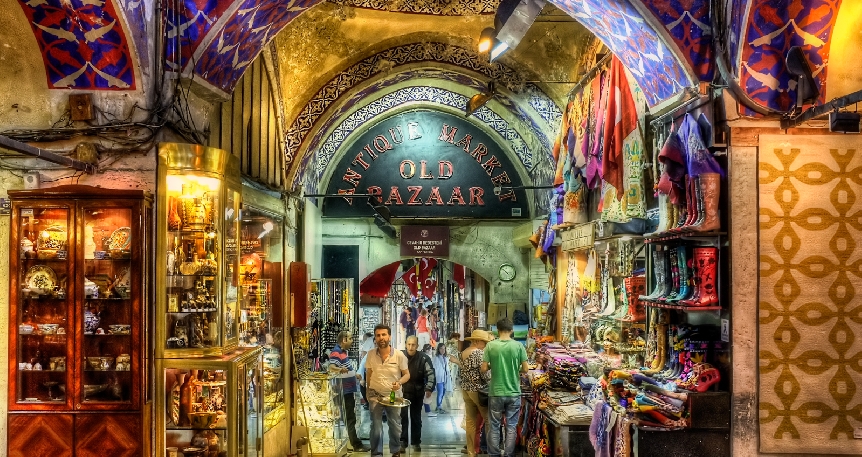 Osmanlı İstanbulu Ticaret ve Zanaat Merkezi Kapalıçarşı