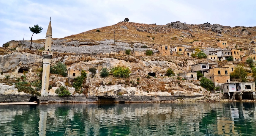 Fırat’ın Mozaiklerine Yolculuk : Gaziantep, Halfeti ve Rumkale